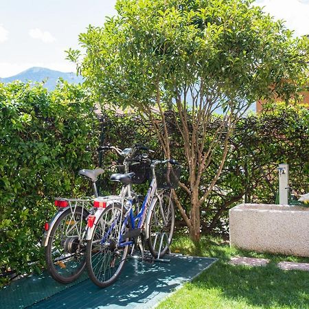 Music & Bike, With Garden And Veranda + Bicycles アルコ エクステリア 写真
